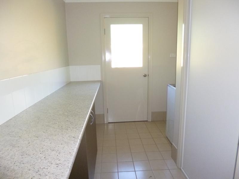 19 Dixon Cct, Muswellbrook NSW 2333