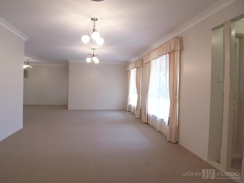 40 Claret Avenue, Muswellbrook NSW 2333