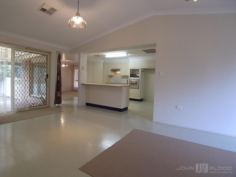 40 Claret Avenue, Muswellbrook NSW 2333