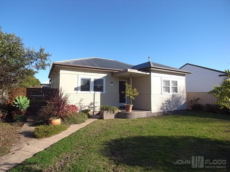 30 George Street, Muswellbrook NSW 2333