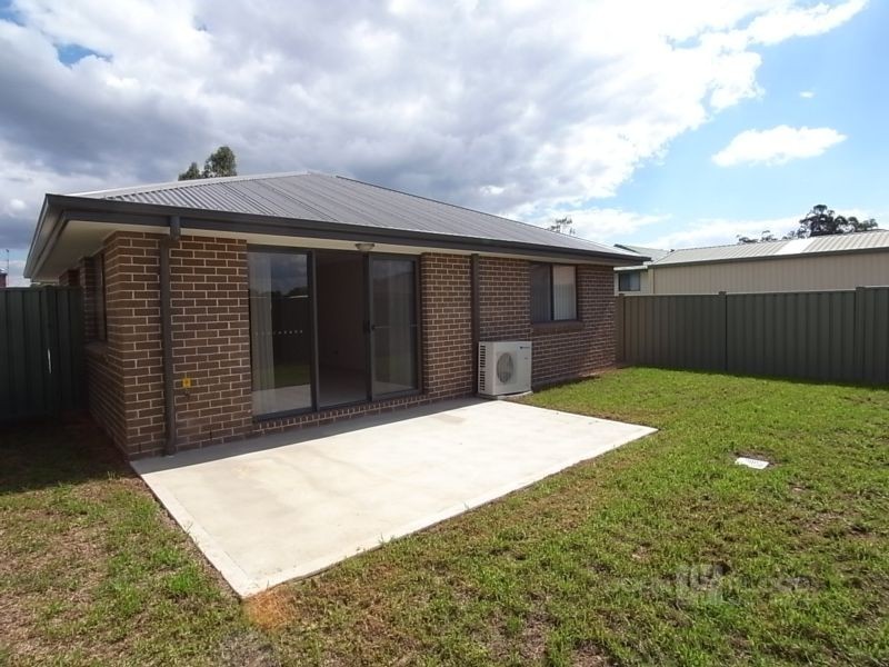 1 & 3/82 Palace Street, Denman NSW 2328