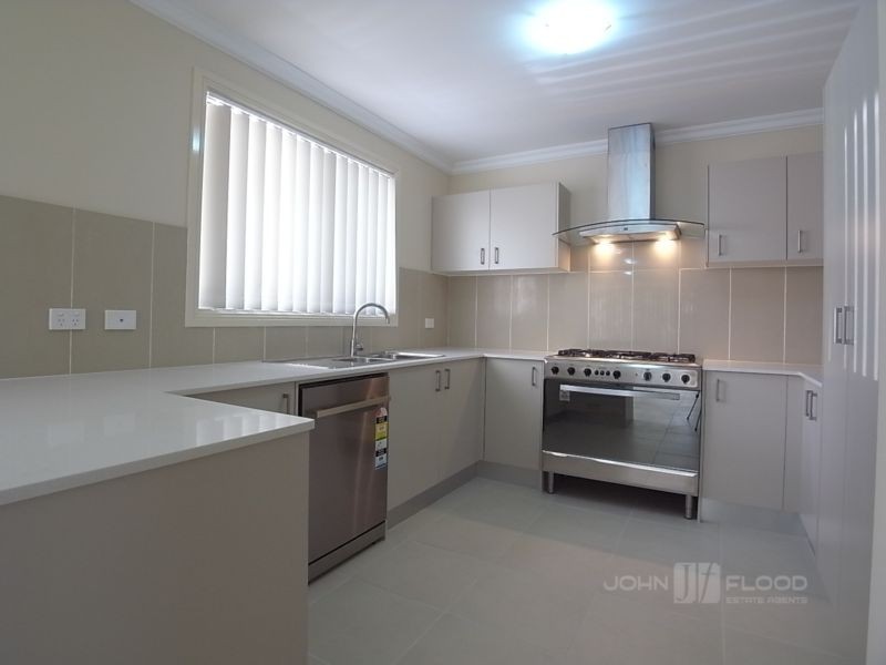 1 & 3/82 Palace Street, Denman NSW 2328