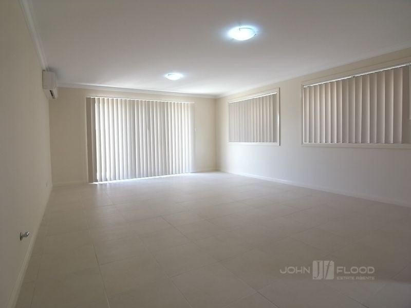 1 & 3/82 Palace Street, Denman NSW 2328