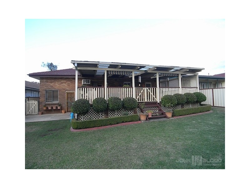 14 Ruth White Avenue, Muswellbrook NSW 2333