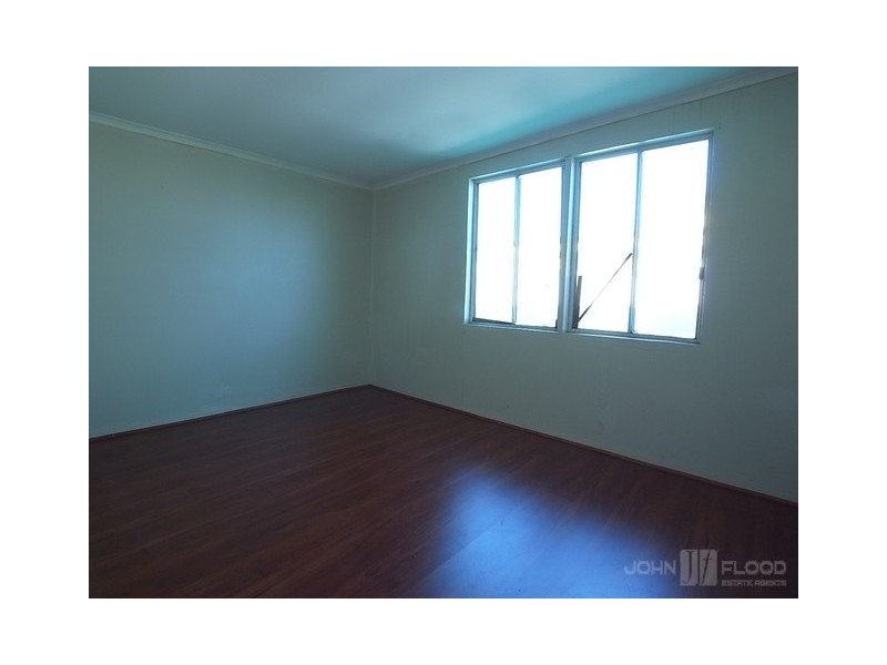 16 Mount Street, Aberdeen NSW 2336