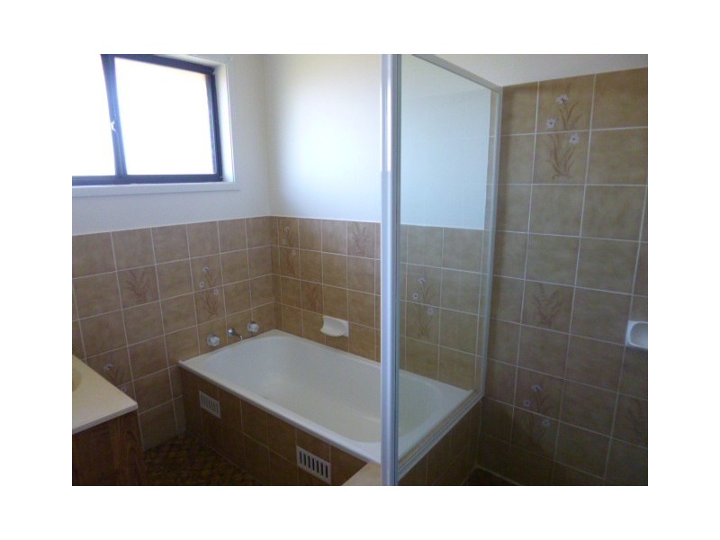 1/96 Bedford Street, Aberdeen NSW 2336
