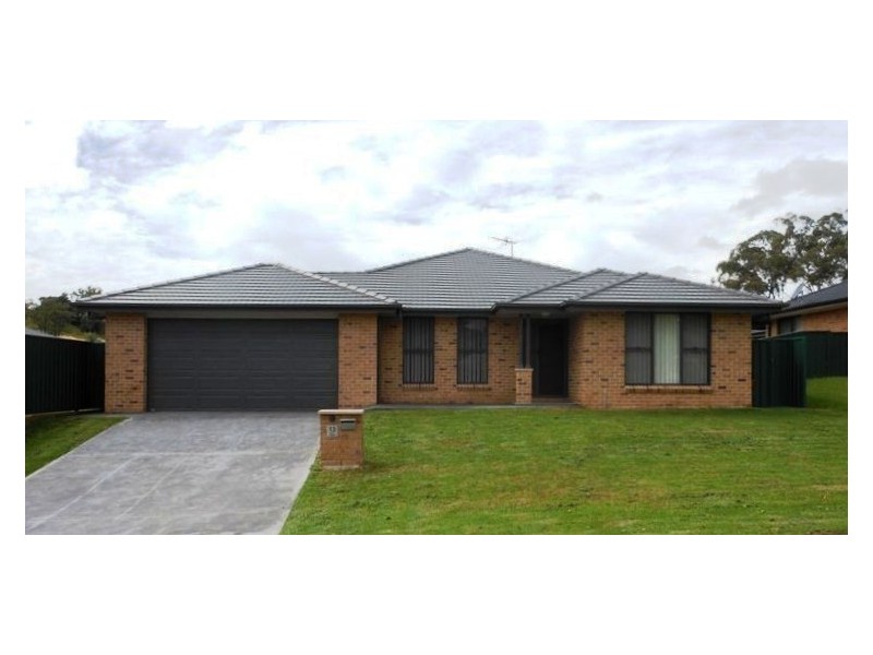 13 Day Street, Muswellbrook NSW 2333