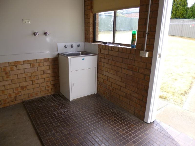 9 Beech Street, Muswellbrook NSW 2333