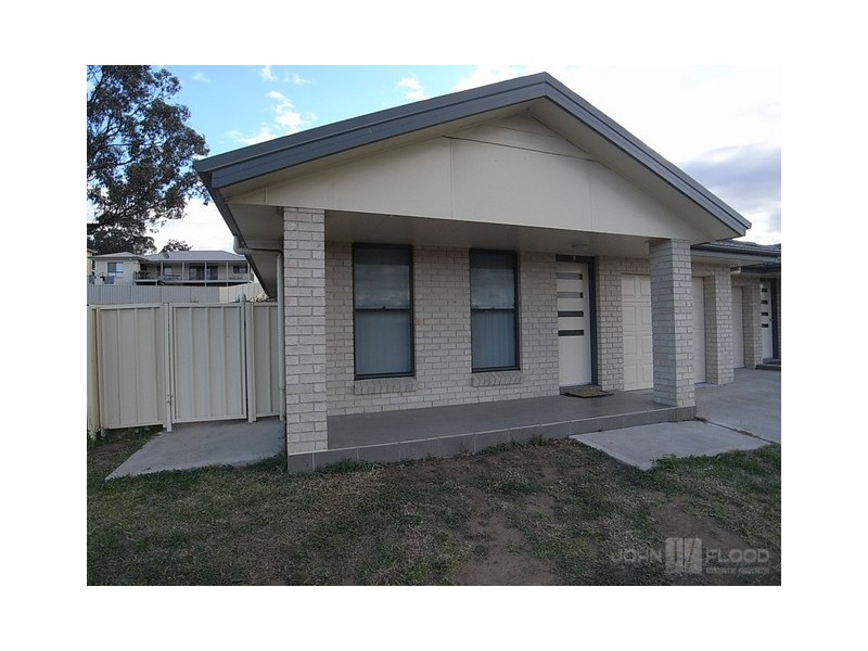 1/21 Bimbadeen Drive, Muswellbrook NSW 2333