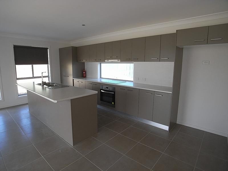 9 Grant Miller Street, Muswellbrook NSW 2333