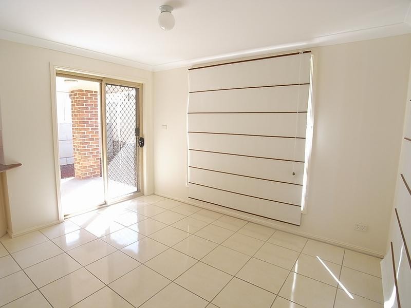 1/9 Lou Fisher Place, Muswellbrook NSW 2333