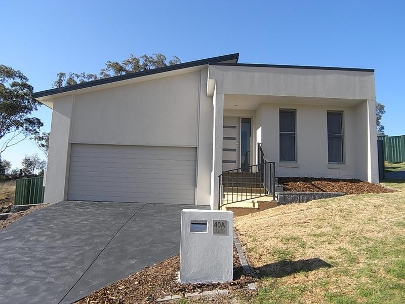 40a Dixon Circuit, Muswellbrook NSW 2333