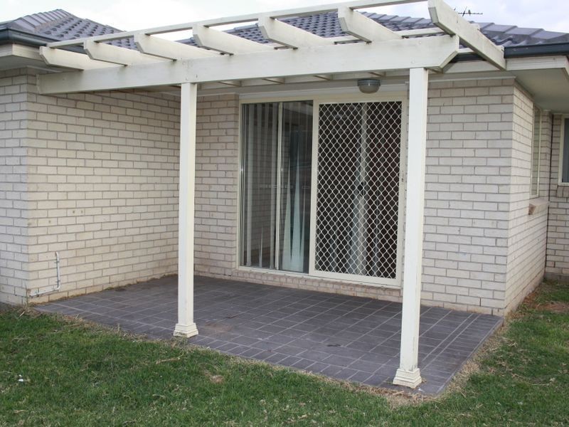 18 Bimbadeen Drive, Muswellbrook NSW 2333