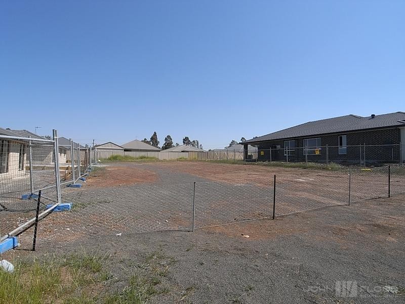 6 Finnegan Crescent, Muswellbrook NSW 2333