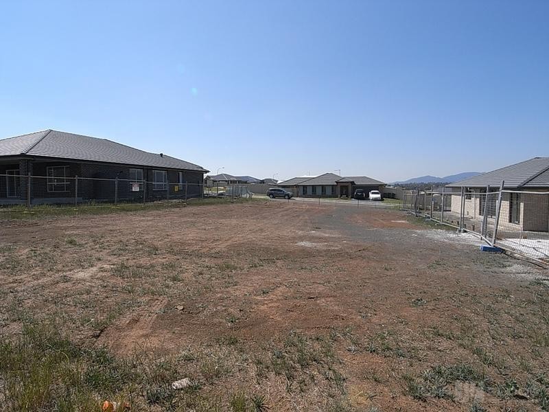 6 Finnegan Crescent, Muswellbrook NSW 2333