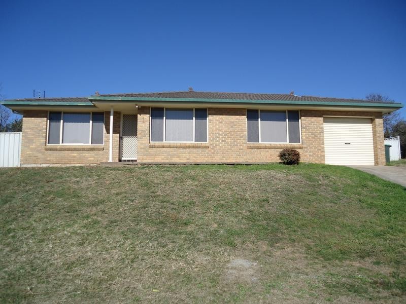 1 Hakea Drive, Muswellbrook NSW 2333