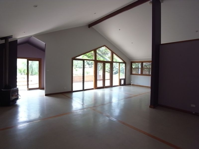 2 Hillview Avenue, Muswellbrook NSW 2333