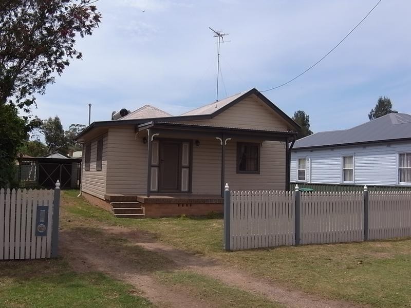 53 Scott Street, Muswellbrook NSW 2333