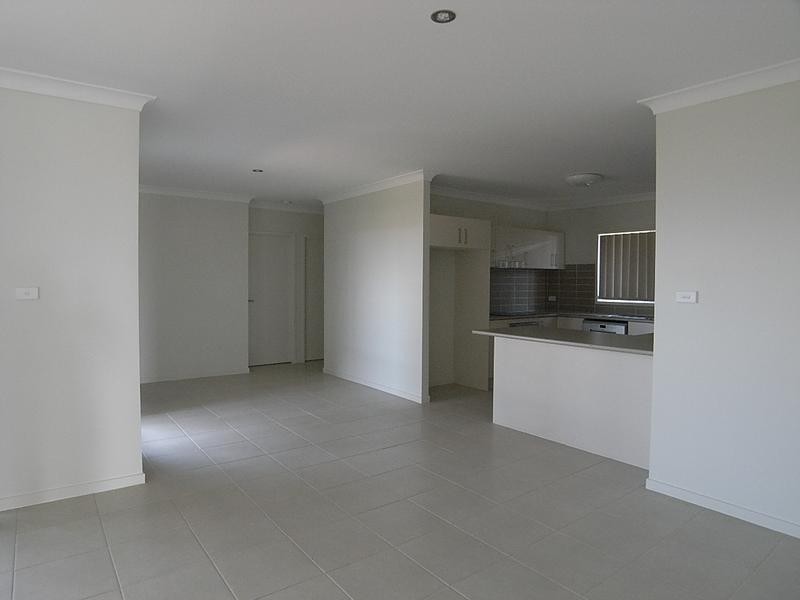 16a Chivers Cct, Muswellbrook NSW 2333