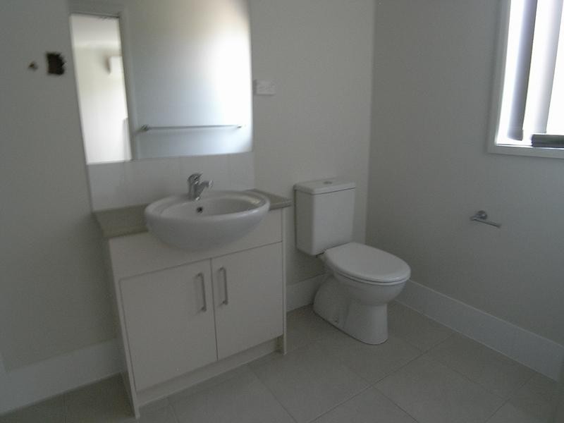 16a Chivers Cct, Muswellbrook NSW 2333