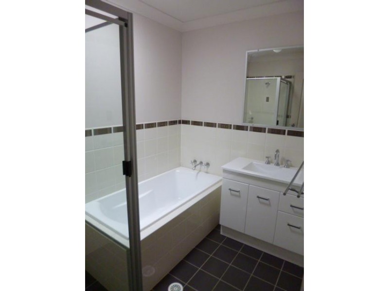 2/71 Osborne Avenue, Muswellbrook NSW 2333