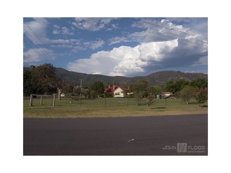 8 Pages Street, Murrurundi NSW 2338