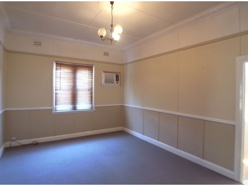 64 King Street, Muswellbrook NSW 2333