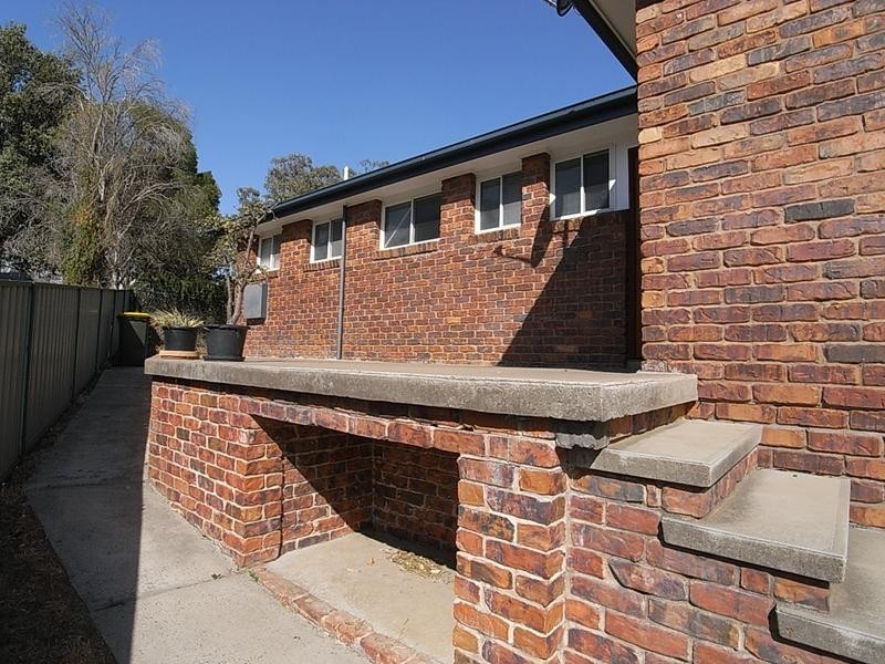 122 St Andrews Street, Aberdeen NSW 2336