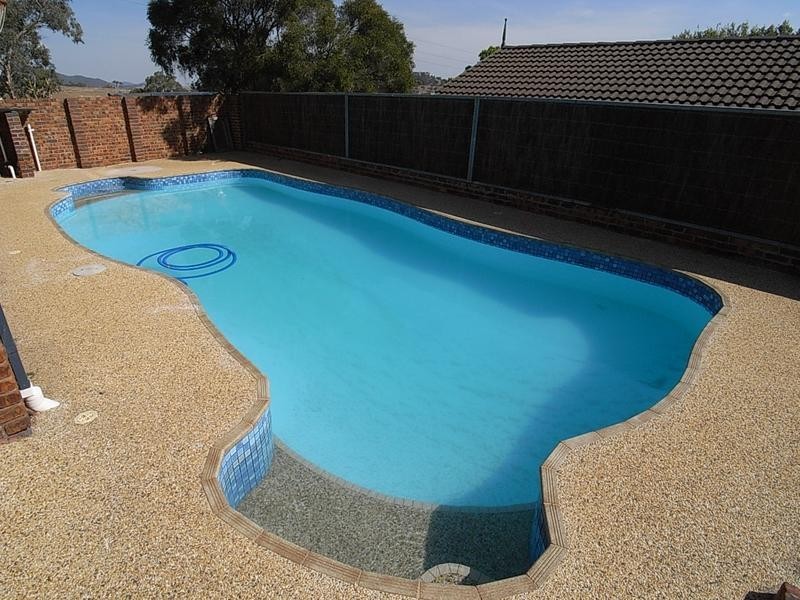 122 St Andrews Street, Aberdeen NSW 2336