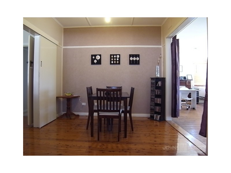 8 Manning Street, Muswellbrook NSW 2333