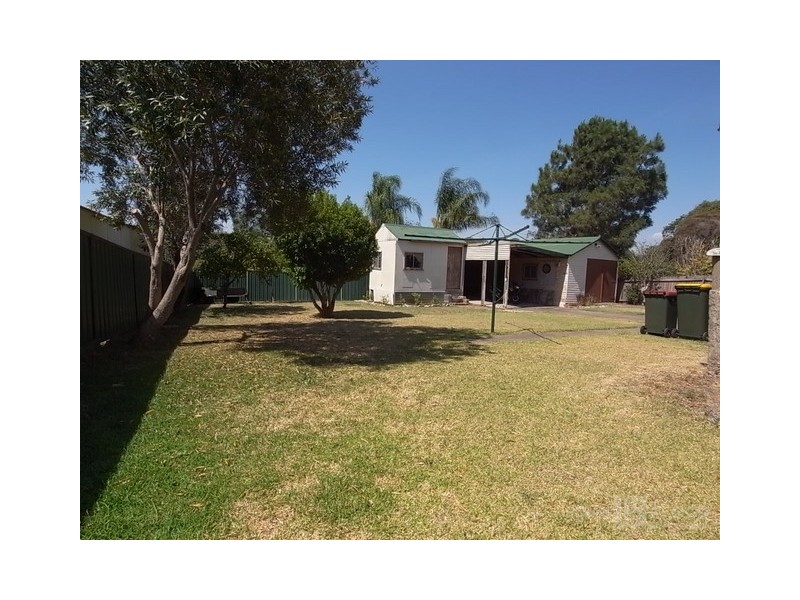 8 Manning Street, Muswellbrook NSW 2333