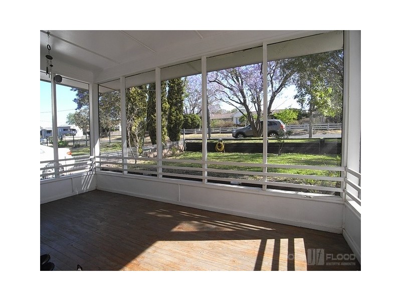 12 Manning Street, Muswellbrook NSW 2333