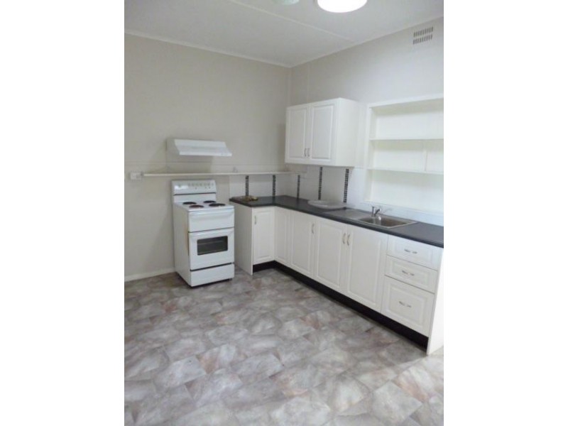 2/78 Aberdeen Street, Muswellbrook NSW 2333