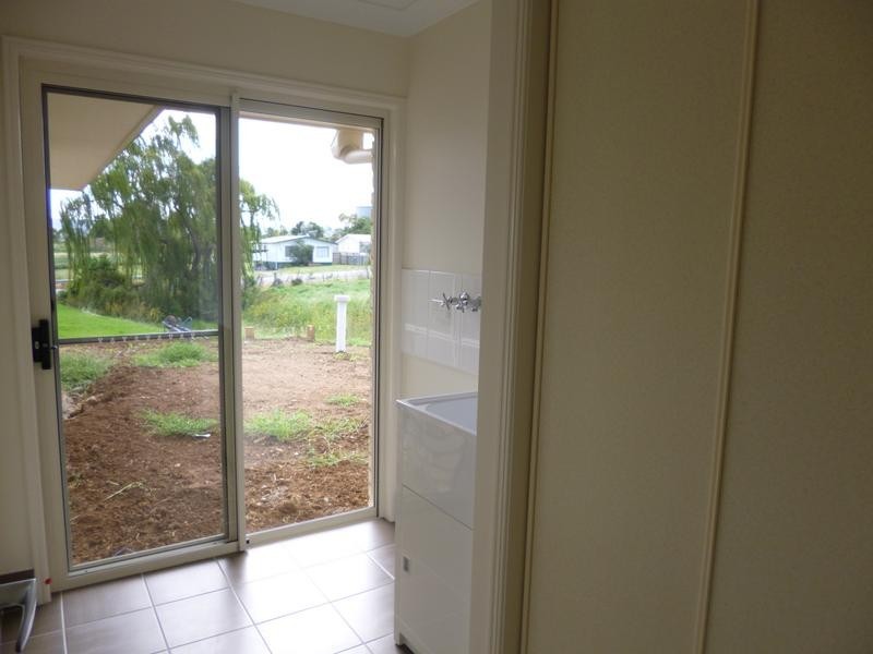 64 St Andrews Street, Aberdeen NSW 2336