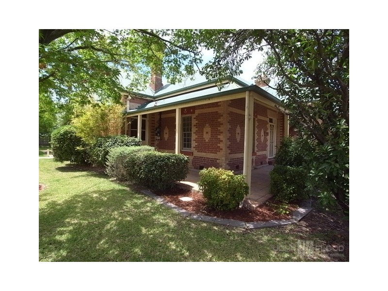 8 Mitchell Street, Muswellbrook NSW 2333