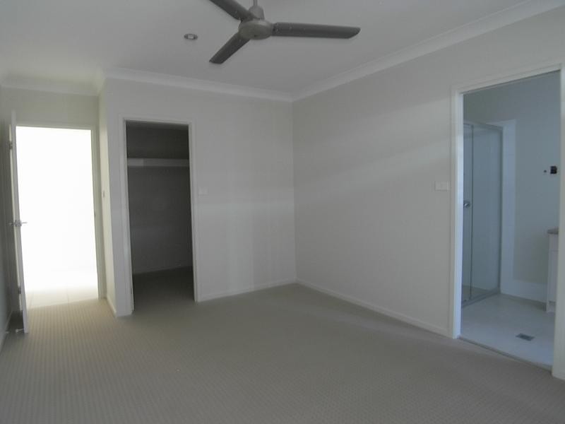 16a Chivers Circuit, Muswellbrook NSW 2333