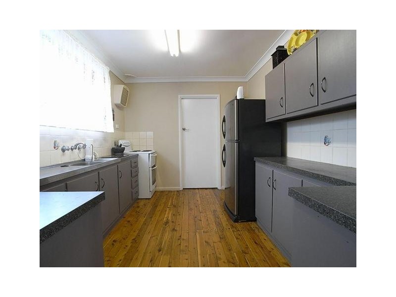 2 Midanga Avenue, Muswellbrook NSW 2333