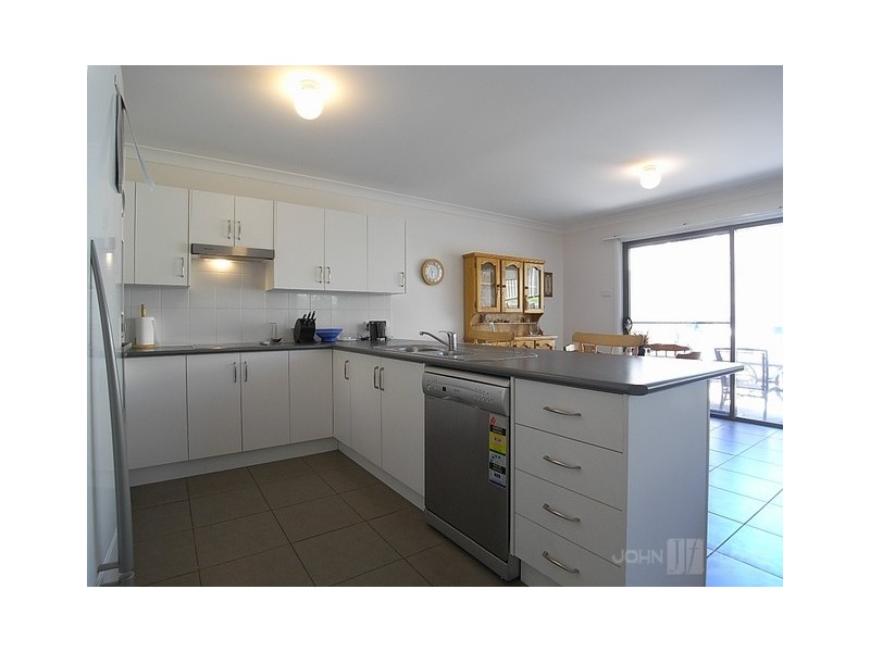 2/21 Bimbadeen Drive, Muswellbrook NSW 2333