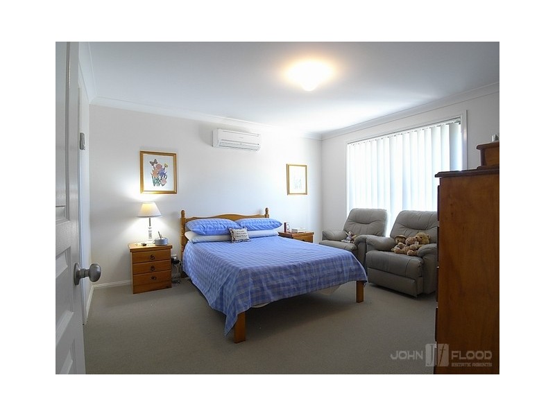 2/21 Bimbadeen Drive, Muswellbrook NSW 2333