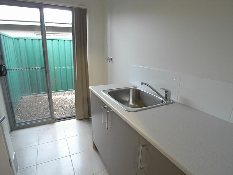 16a & b Chivers Cct, Muswellbrook NSW 2333