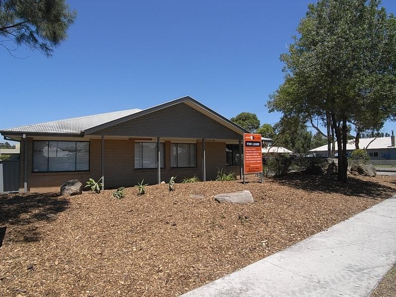 2 Francis Street, Muswellbrook NSW 2333