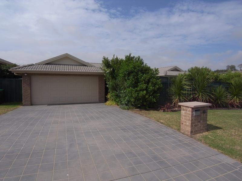 7 Henry Dangar Drive, Muswellbrook NSW 2333