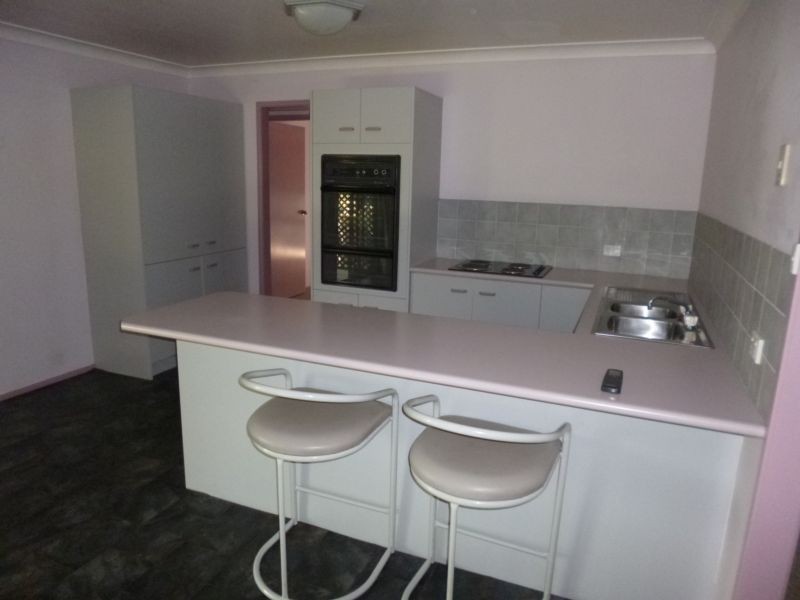 12 Claret Ave, Muswellbrook NSW 2333