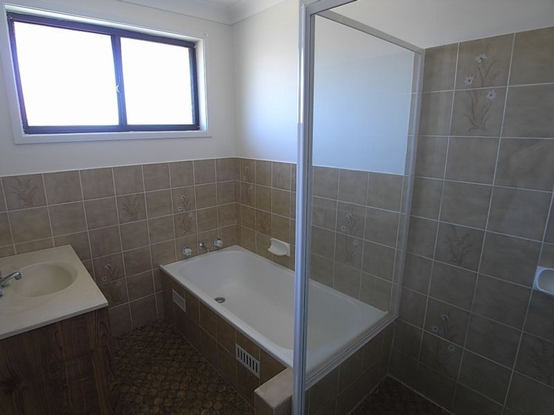 1/96 Bedford Street, Aberdeen NSW 2336
