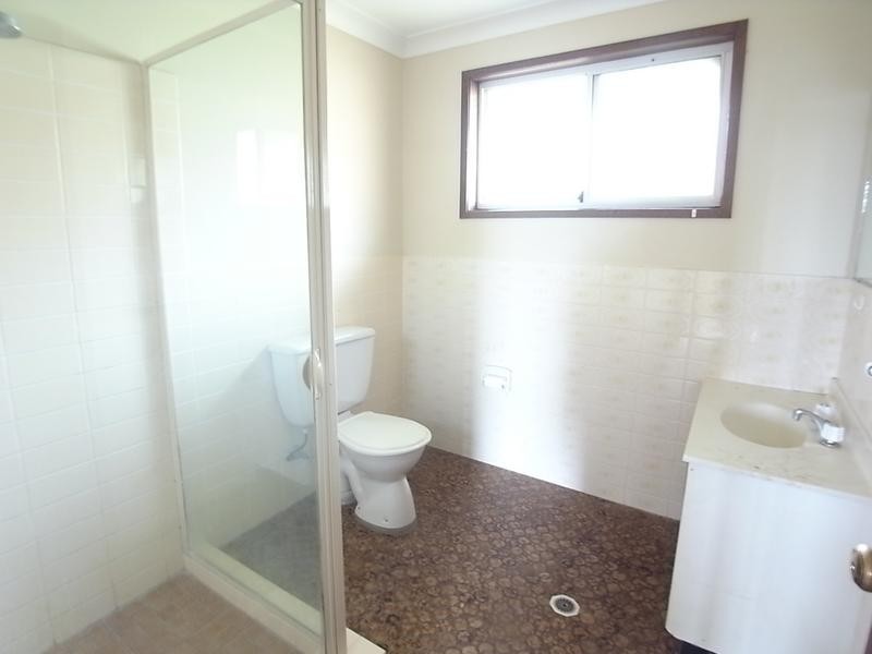 2/104 Bedford Street, Aberdeen NSW 2336