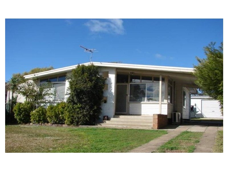 59 Tobruk Avenue, Muswellbrook NSW 2333