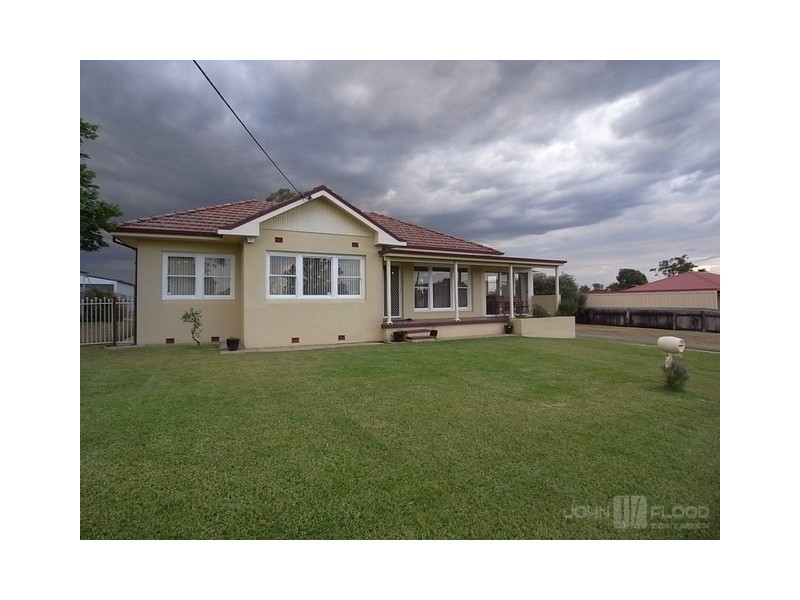 19-21 Shaw Crescent, Muswellbrook NSW 2333