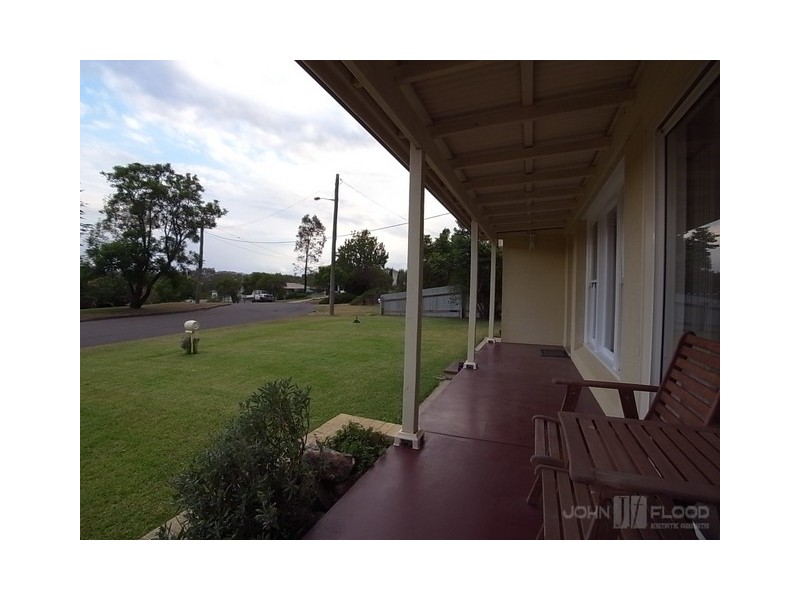 19-21 Shaw Crescent, Muswellbrook NSW 2333