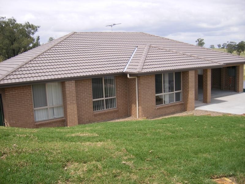 22 Chivers Cct., Muswellbrook NSW 2333