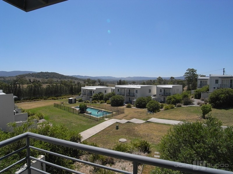 9/15 Lofberg Circuit, Muswellbrook NSW 2333